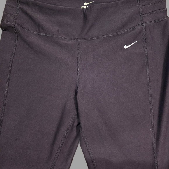 Nike Charcoal Capri Leggings with Stretchy Fabric and Wide Waistband - Picture 2 of 3